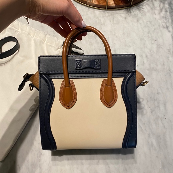 **SOLD** Céline | Multicolor Chalk Navy Calfskin - Picture 2 of 13